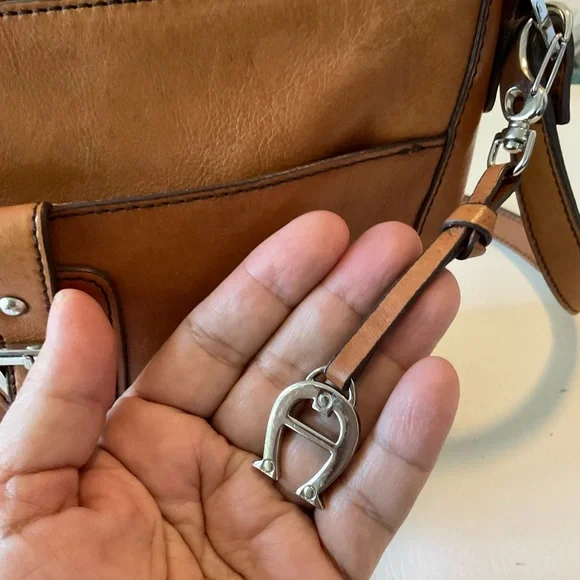 Etienne Aigner Crossbody Bag - Picture 7 of 15